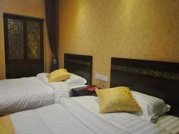 Hong Village Pine Crane Hall Inn Хуаншань Екстер'єр фото